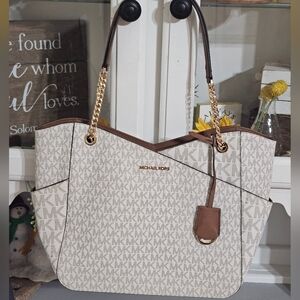 Michael Kors Cream and Brown Shoulder Bag